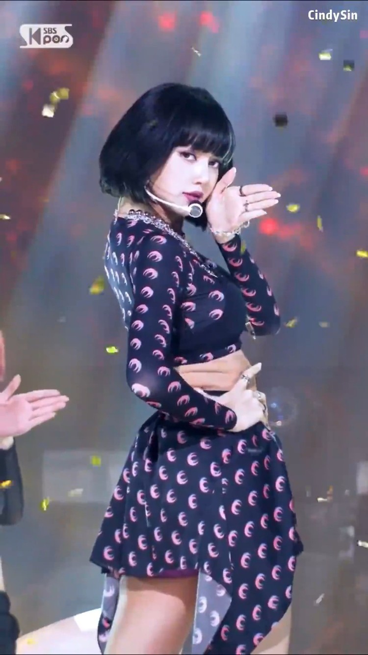  - BLACKPINK-《How You Like That》lisa舞台直拍