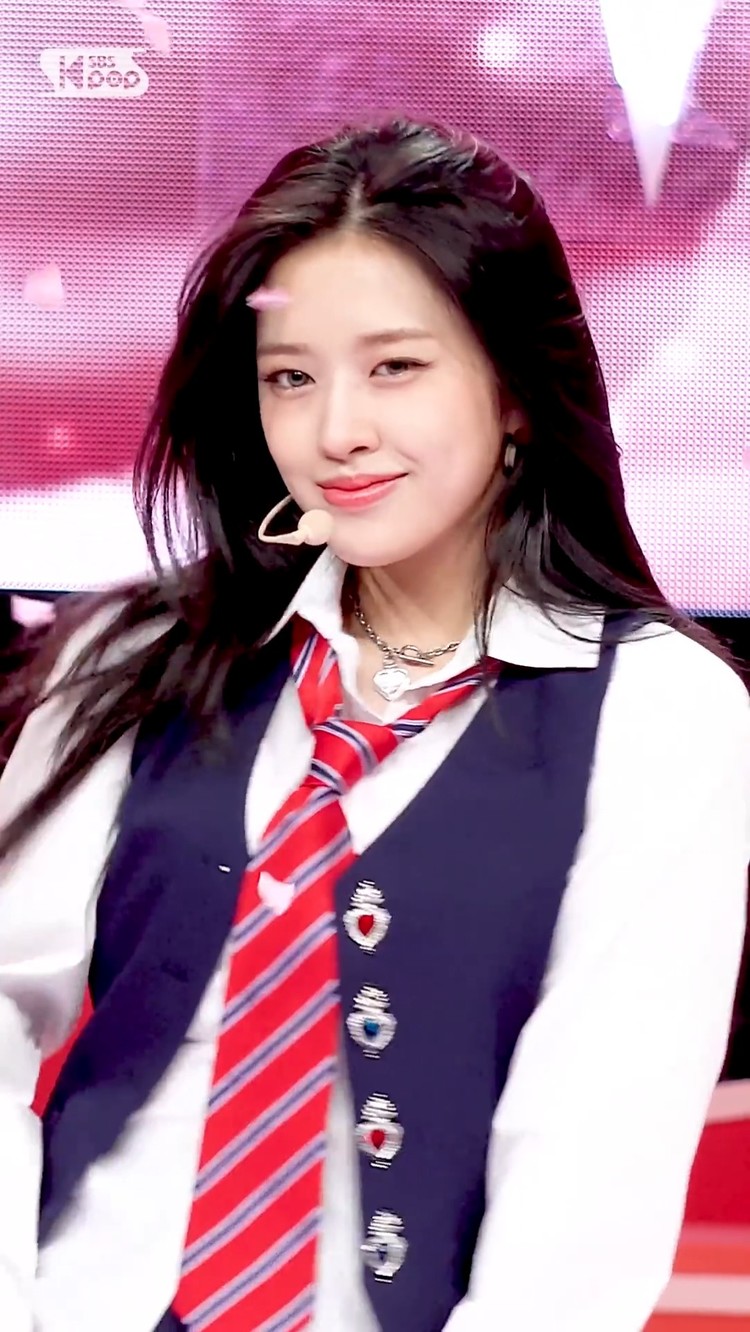 安宥真《love dive》220410打歌舞台直拍