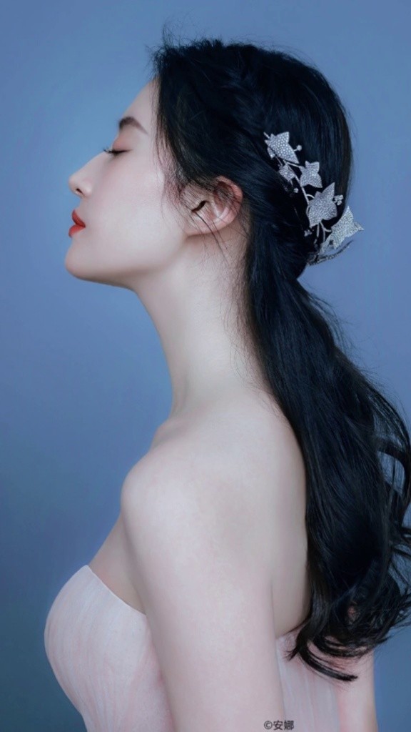 白月光与朱砂痣