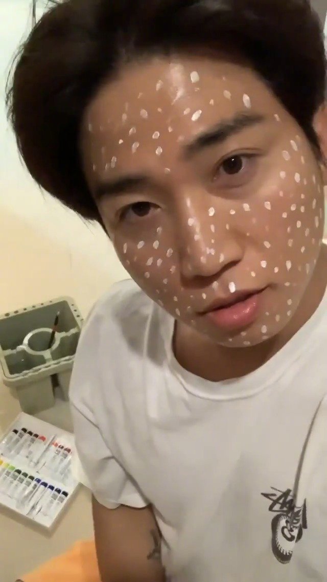 - 搞笑艺人俞世润也用钻石面膜滤镜