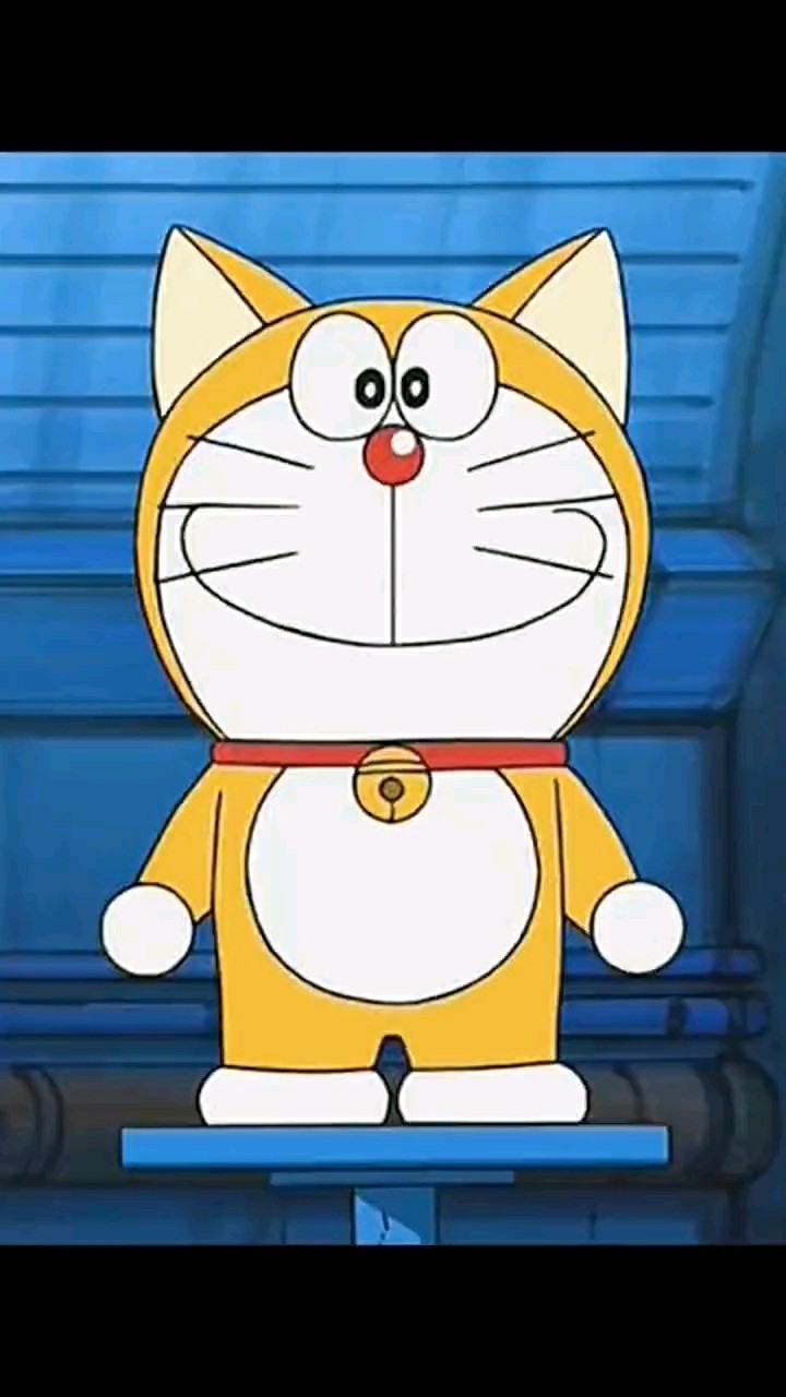 哆啦a梦是什么颜色的?