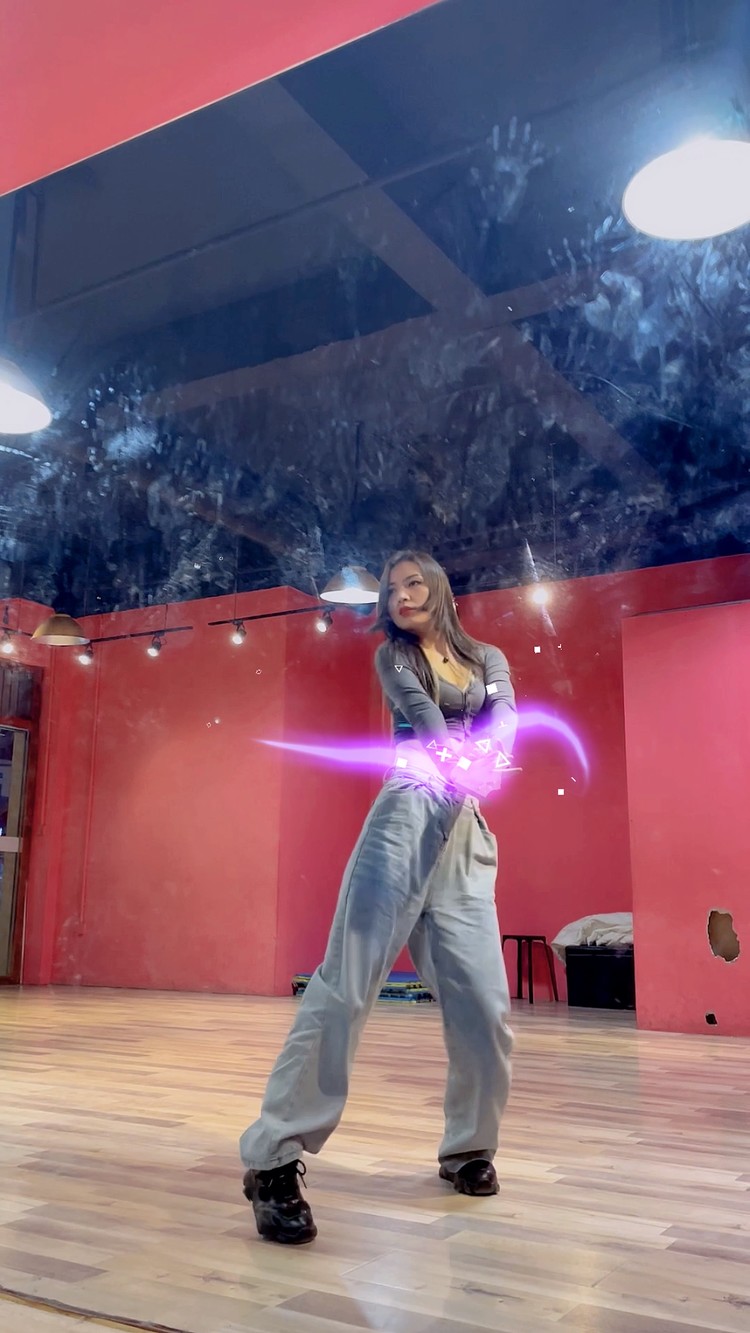 热辣跳舞机周六晚上安排7015