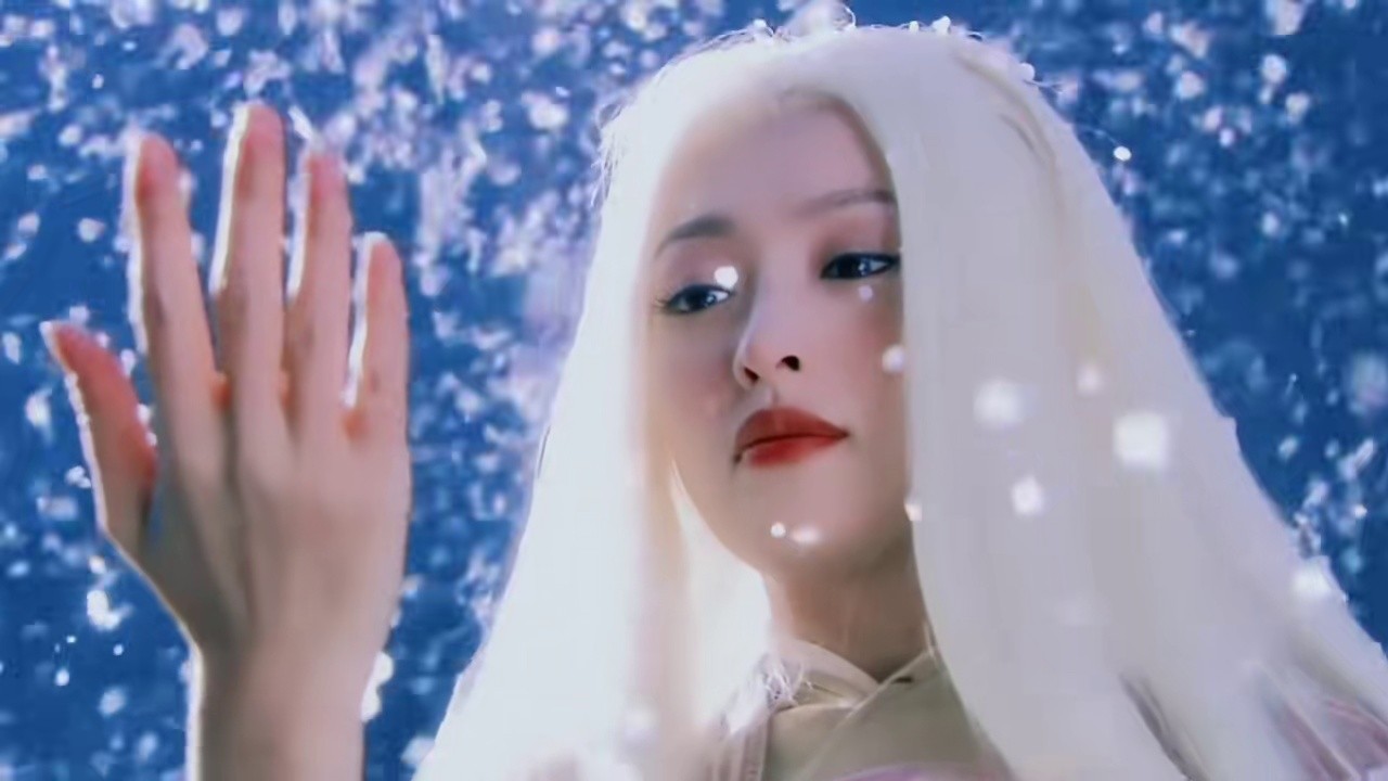 这场雪是长卿给紫萱最后的宠爱!#霍建华 #唐嫣 #仙剑回忆录