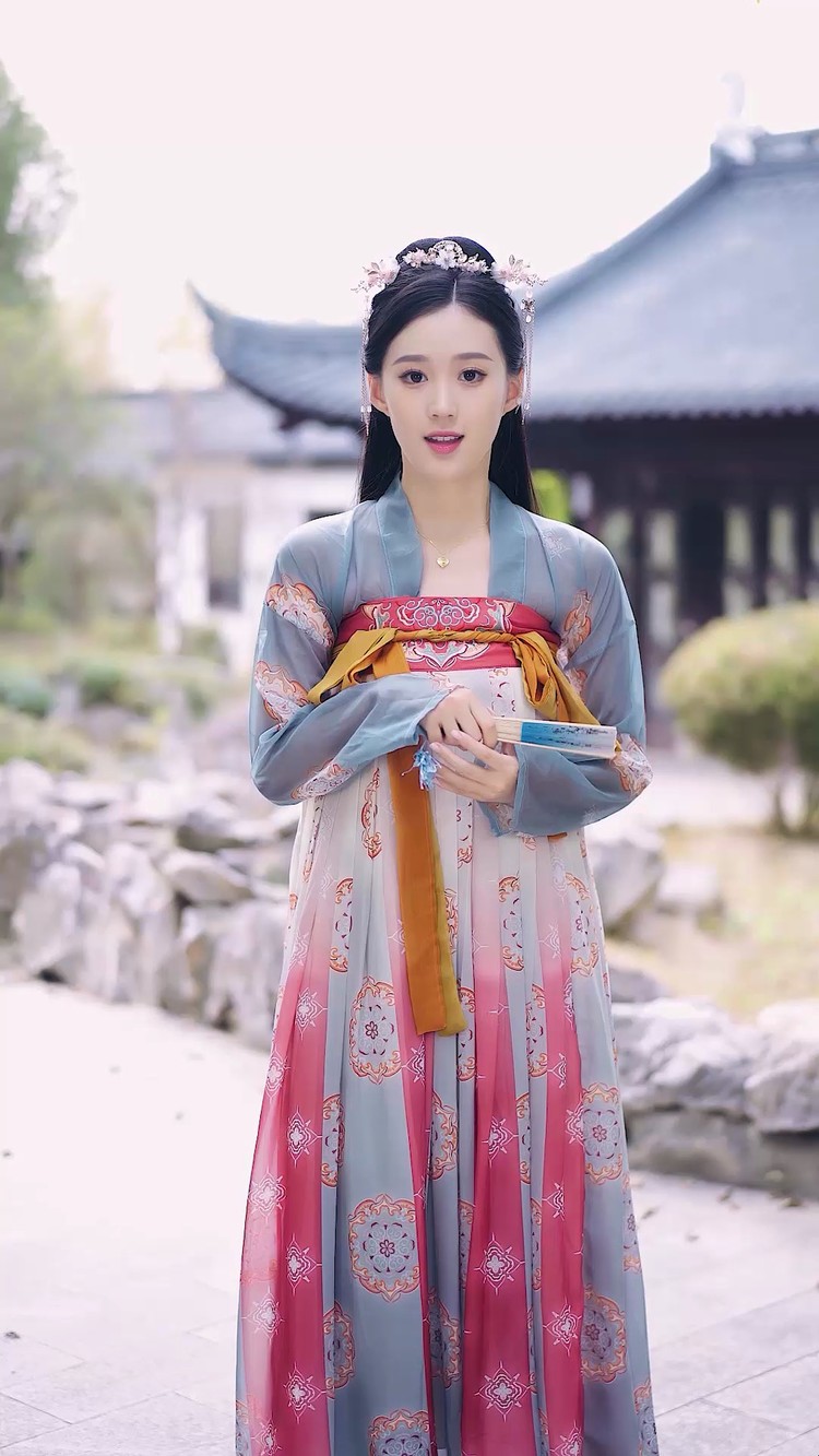 - 怎将情话递心间