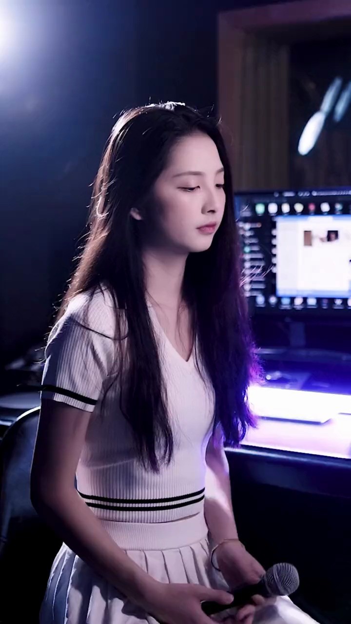  - 去发光吖，而不是被照亮