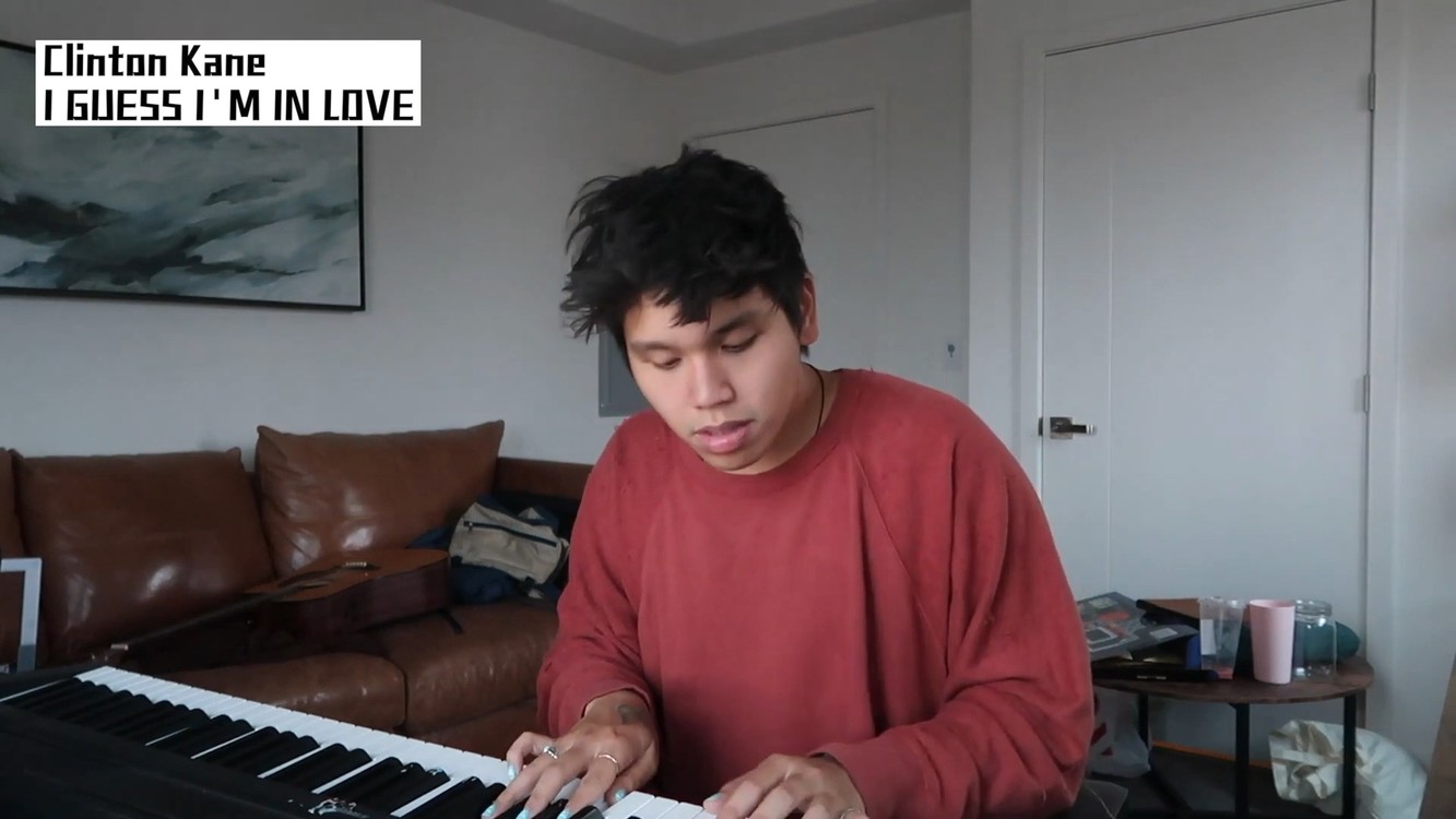  - 忧伤Boy Clinton Kane演绎新单《I GUESS I'M IN LOVE》