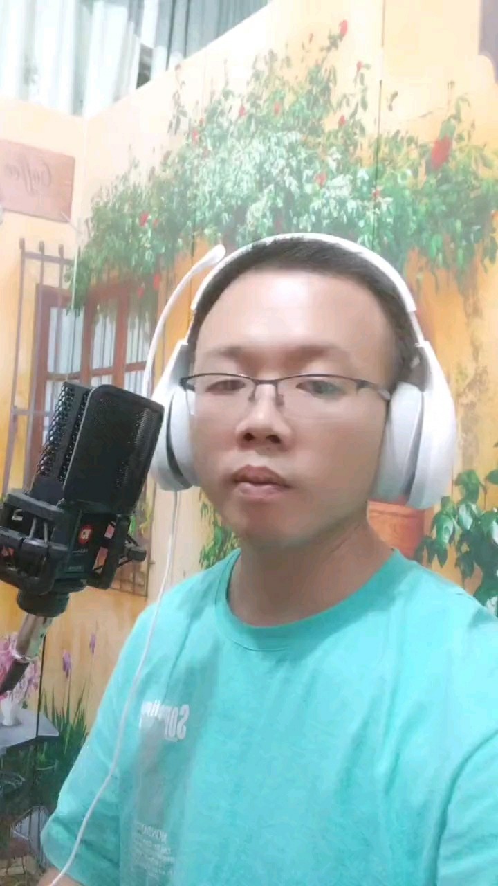  - 一开始说陪你到老的人