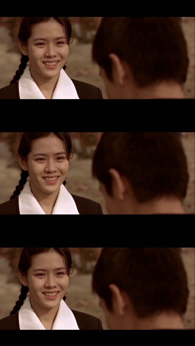 《长腿叔叔》袁娅维次元中遍地麻木渲染的死寂