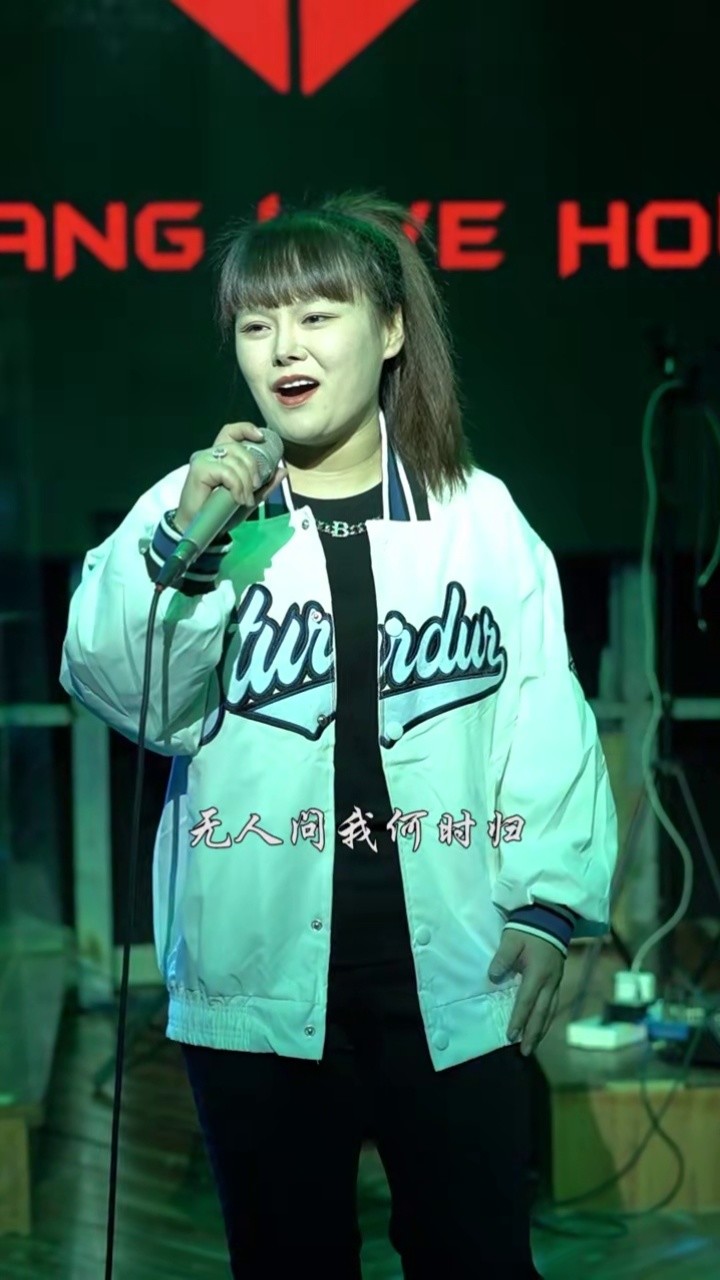 热门歌曲伤感歌曲无人与我