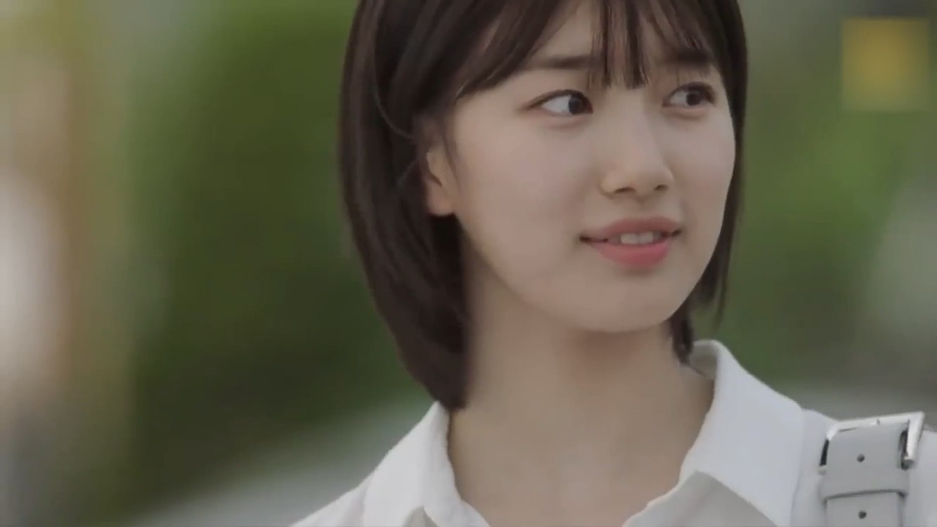  - 伤感歌曲《你是我永远的痛》你是我不可触摸的梦！