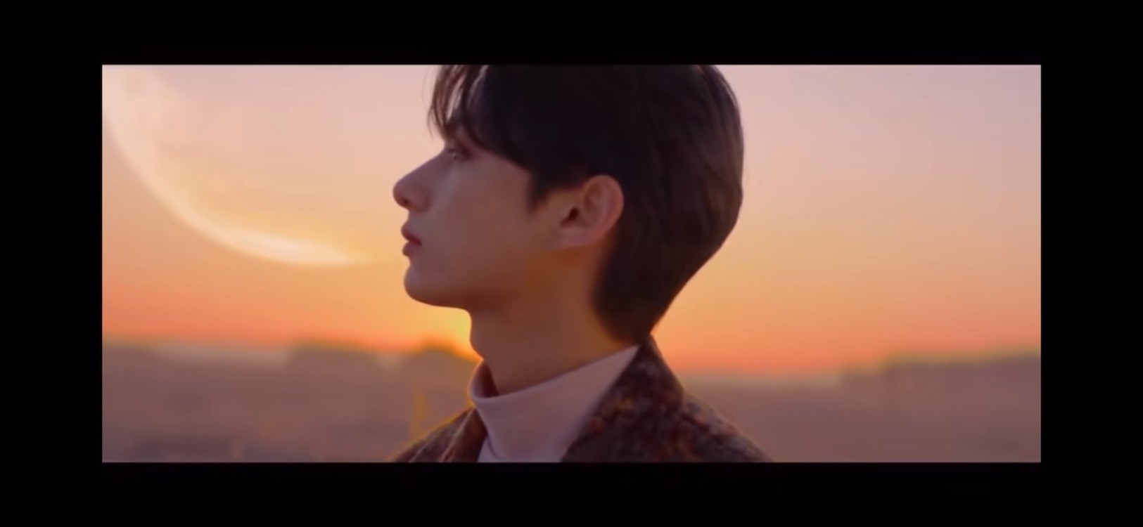  - 文俊辉个人单曲《寂寞号登机口》MV预告公开