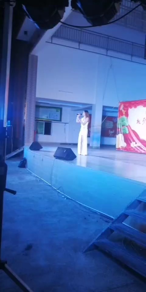  - 看看看我的现实生活😄叮咚