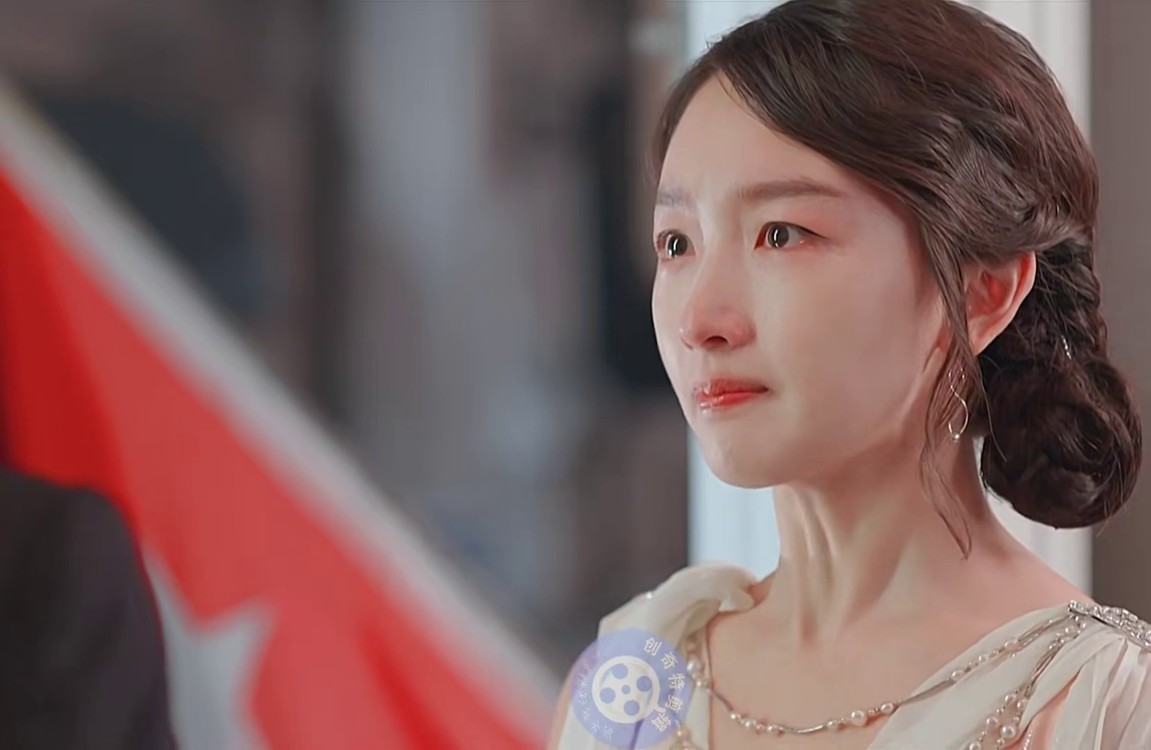 不得不说,#周冬雨的哭戏让人可以瞬间入戏#平原上的火焰 #平原上的