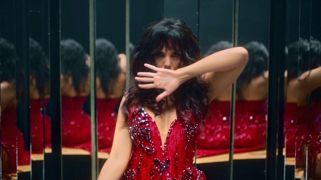 - НАСТЯ КАМЕНСКИХ — КРАСНОЕ ВИНО