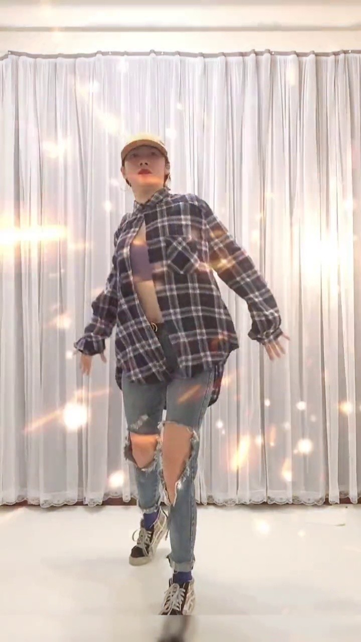 莫叫姐姐累了痛了放手了