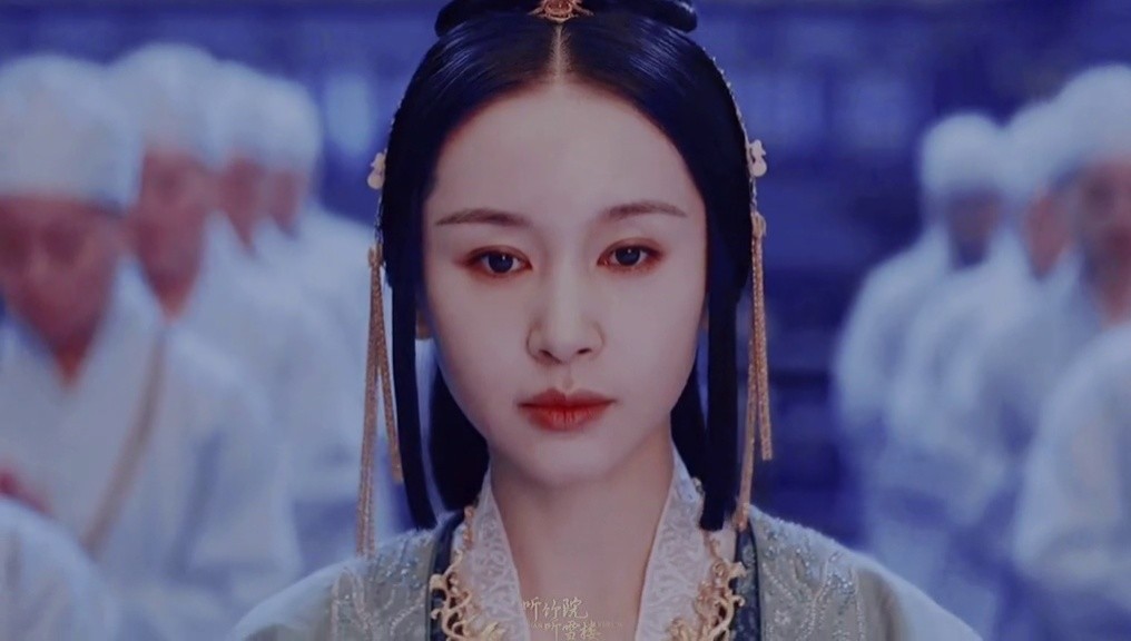 王子文 公主时期的造型太惊艳了 #江上晚风吟