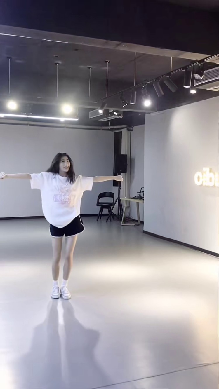 rollin  属于我们的夏天已经来啦!