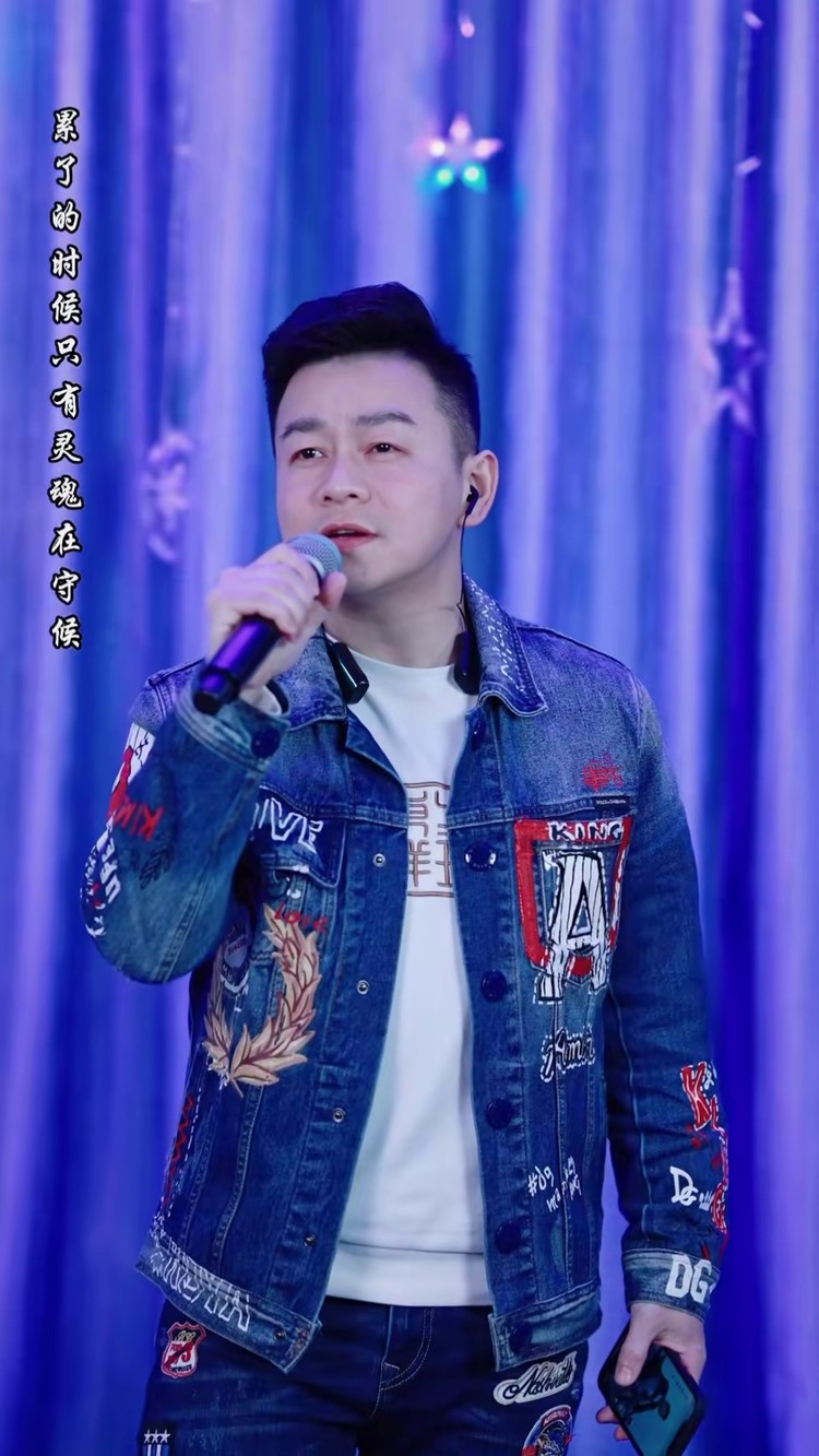 80后 #生活不易#歌手唐杰 #真人真唱