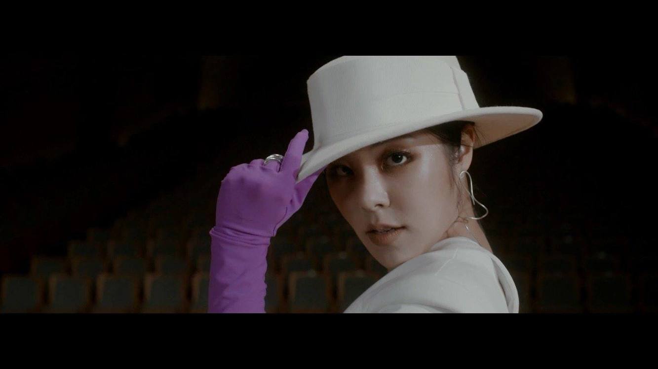 辉人人气歌谣带来watercolorsolo舞台