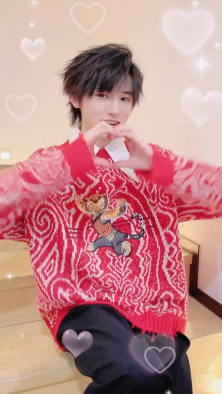 【时代少年团】tnt《渐暖》手势舞合集