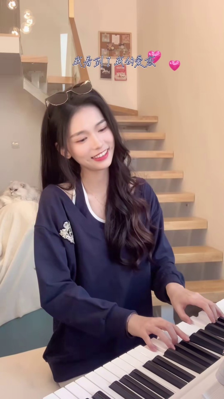 阿梨粤《再度孤独》完整歌词版mv-高清mv在线看-qq