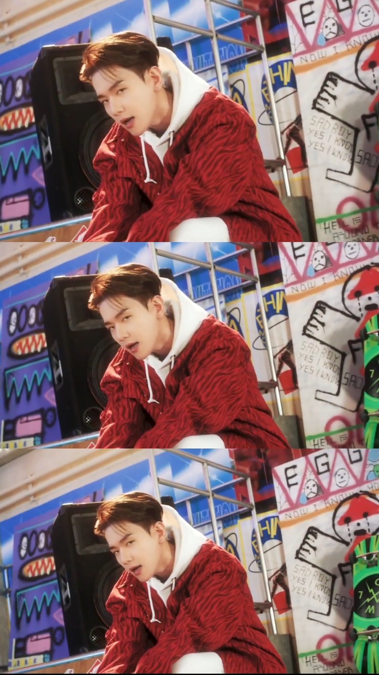 伯贤《candy》官方mv公开