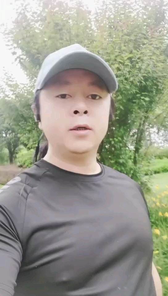  - 理想主义的花