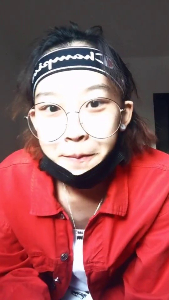 个人简介#自拍
