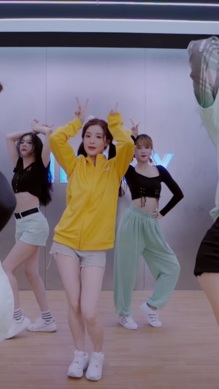 张楚寒-《bunny》舞蹈练习室版