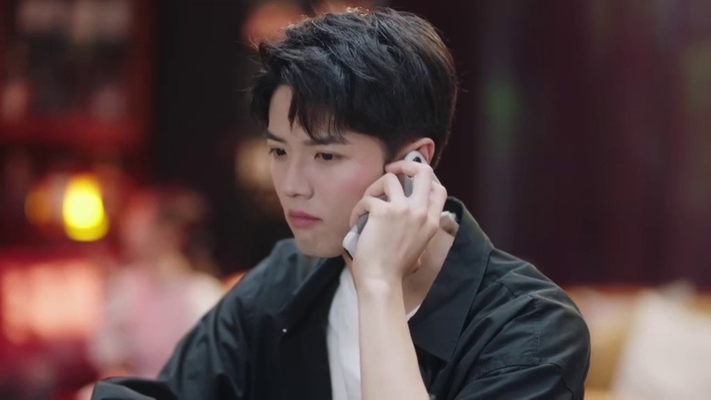 男人在外也要好好保护自己! #周峻纬