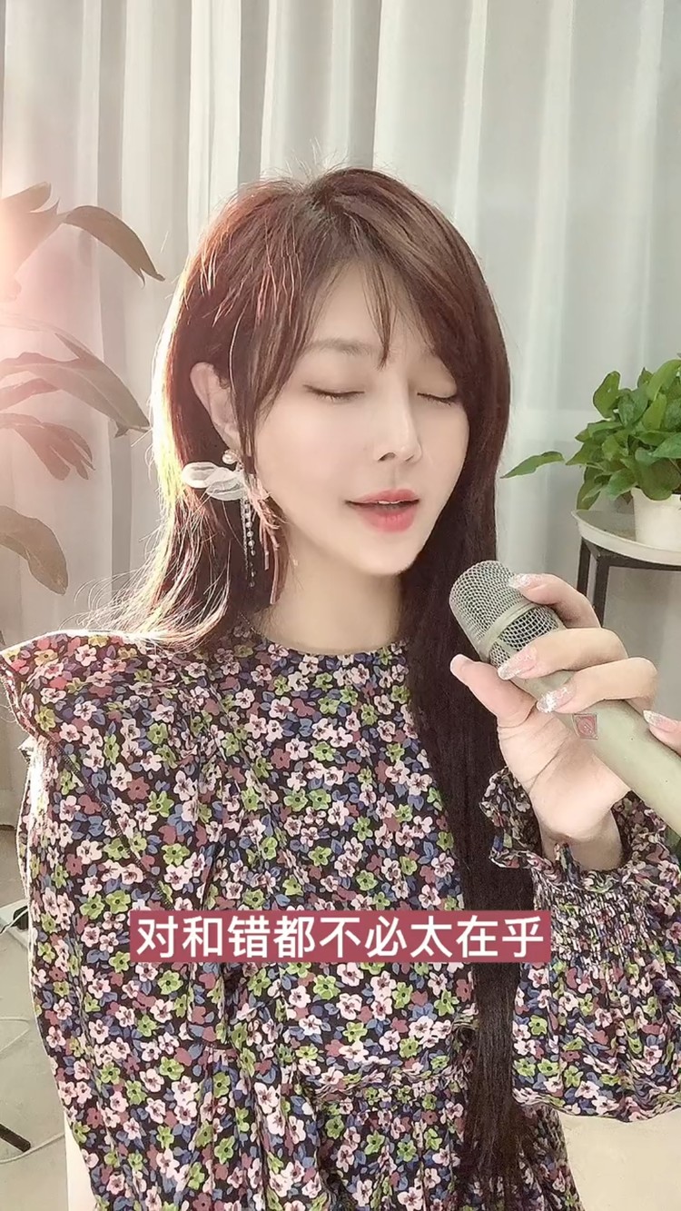 哈兒敦喊表妹的每一句仙兒也都是滿滿的愛意表妹牽手訂婚的那一刻應該