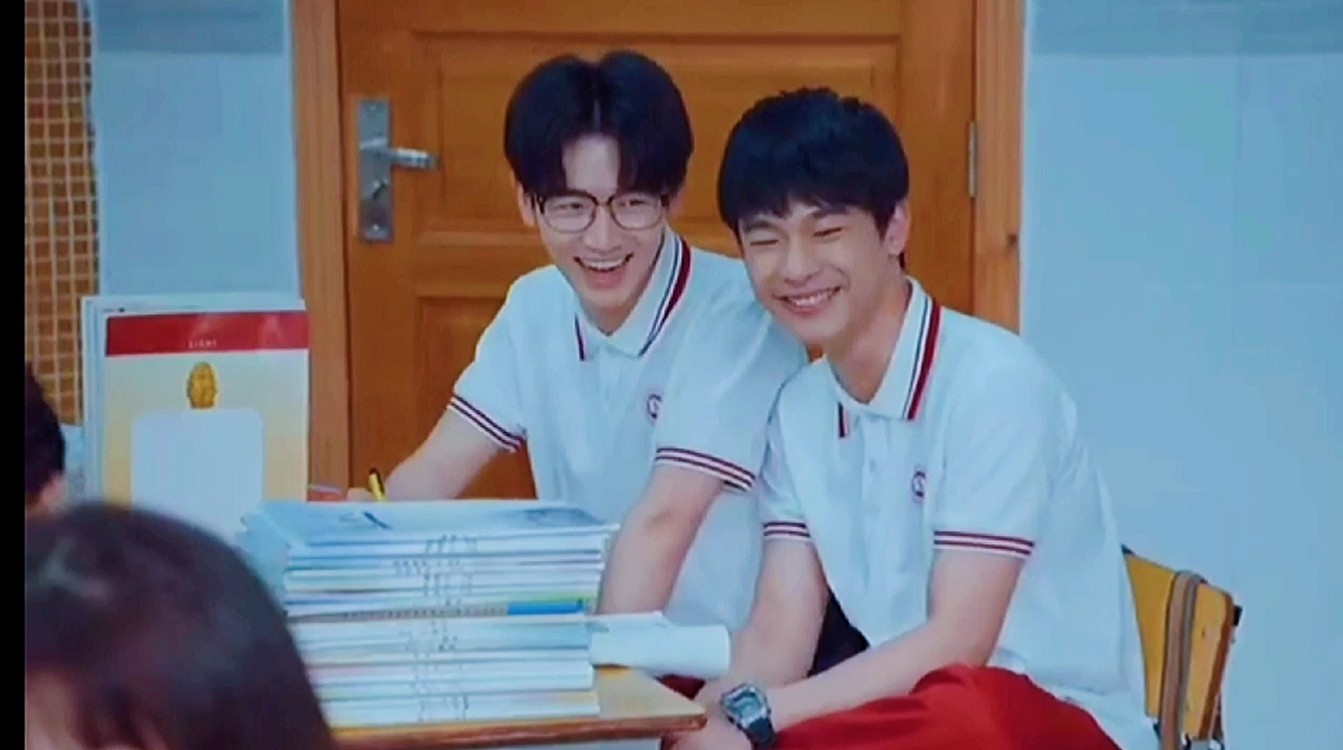 这个同桌太可爱了