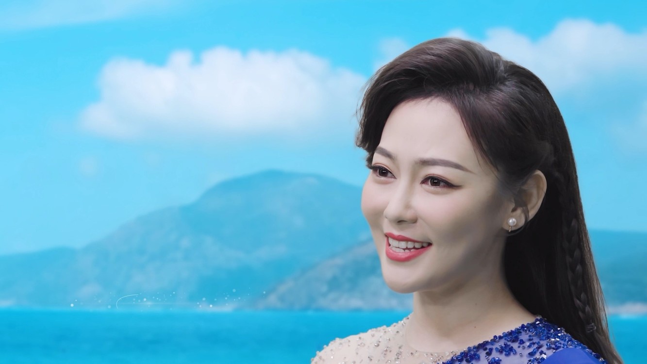 - 刘桐、蔡馨莹演唱公益歌曲《我们属于大自然》