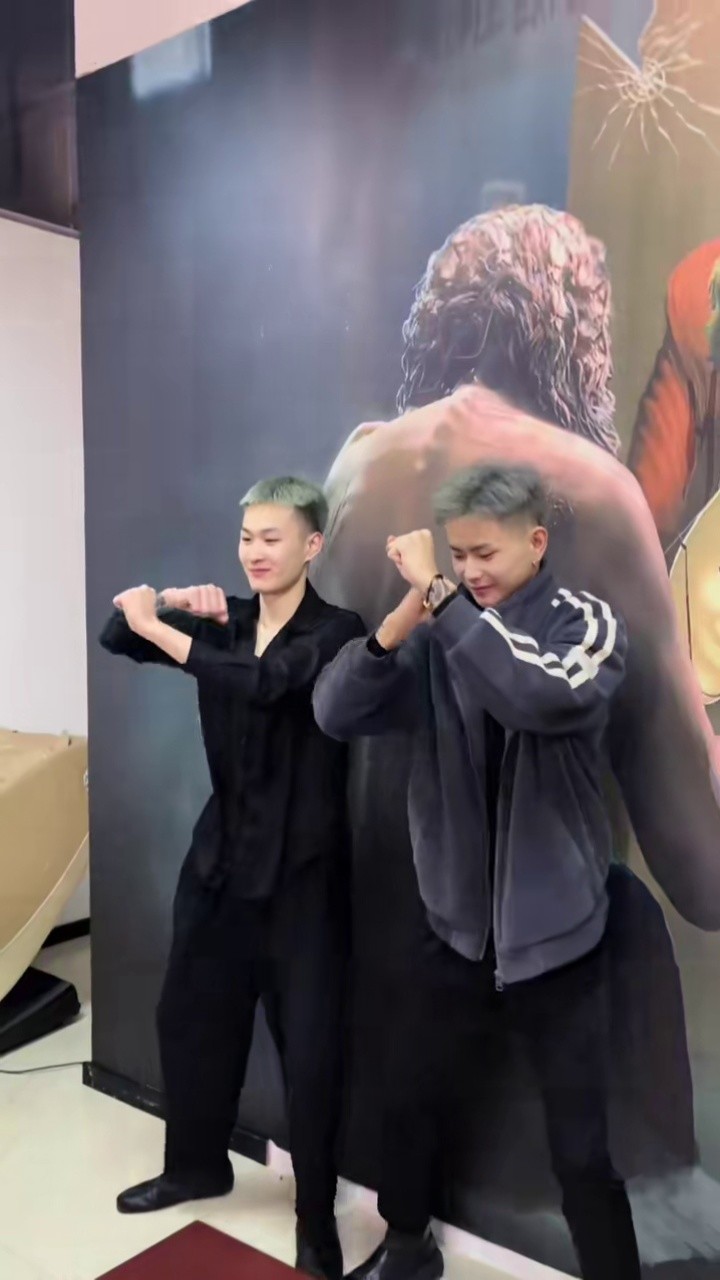 蔡蔡这人除了不靠谱的时候其他时候还挺靠谱的