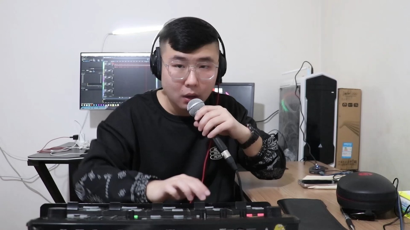  - 戴耳机听！beatbox采样制作周杰伦的《本草纲目》
