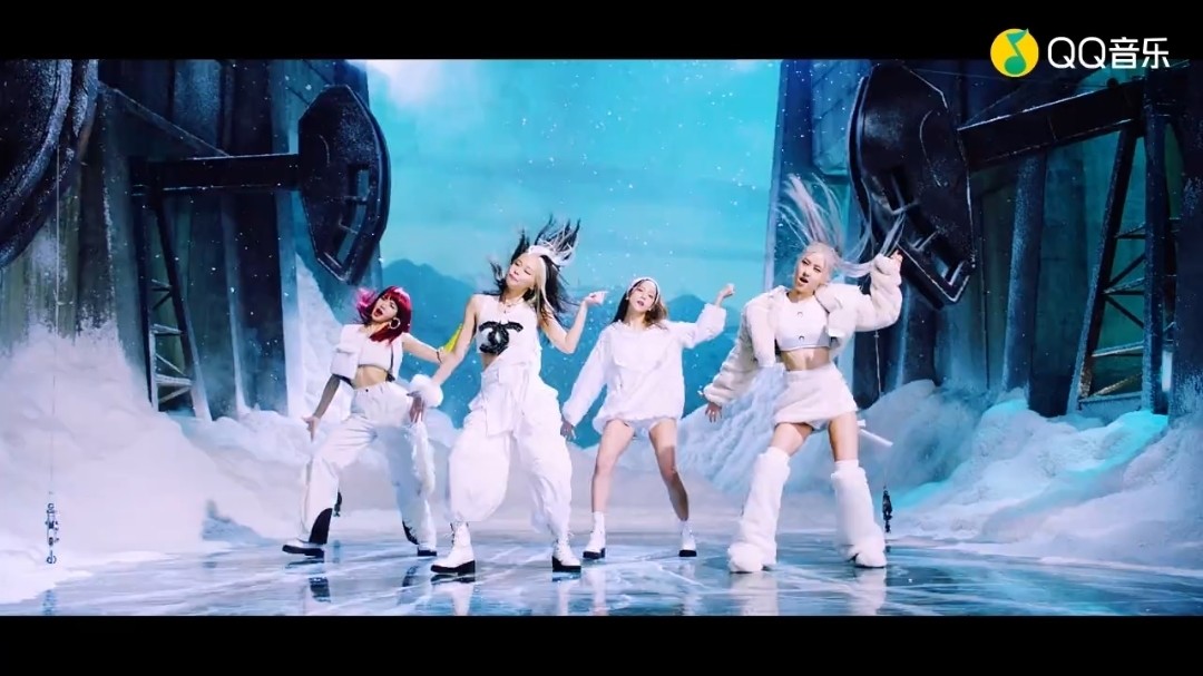  - 发行1小时便登顶QQ音乐畅销榜周榜第一名