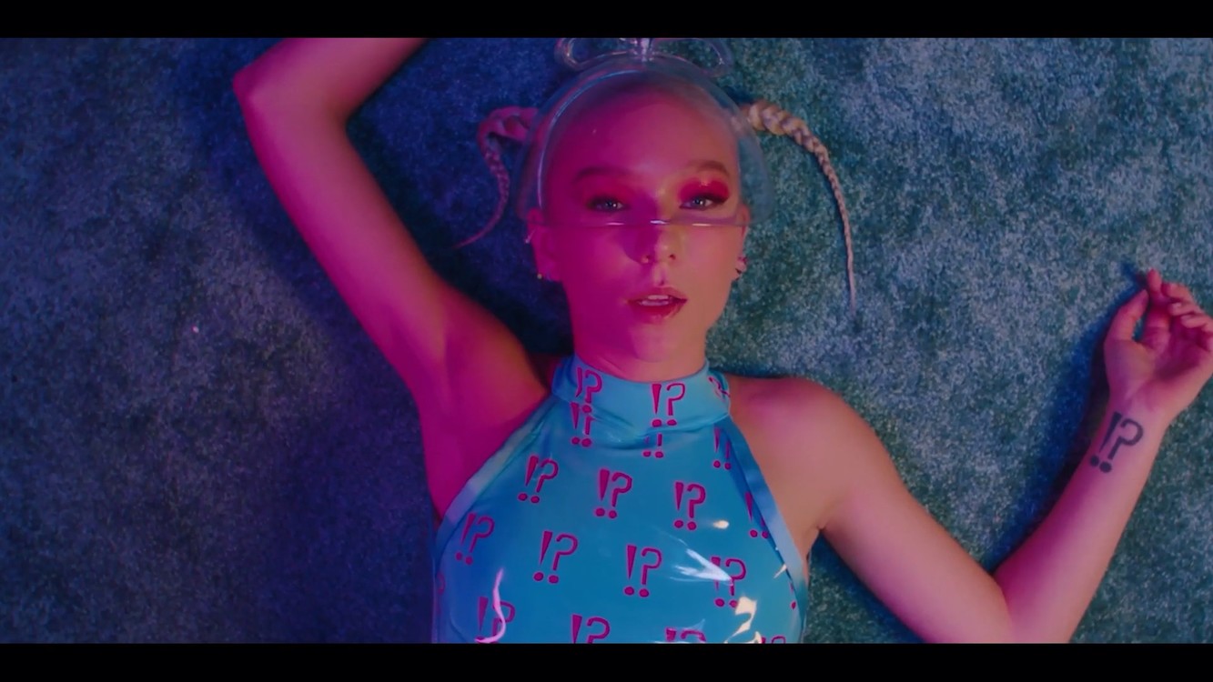  - Sorana联手DavidGuetta《redrum》官方MV