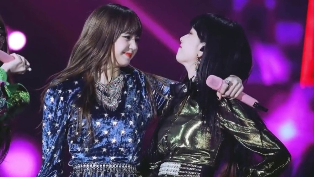 lisa"如果你在外面受委屈了,记得回来"  #jisoo  #荔枝cp #盖