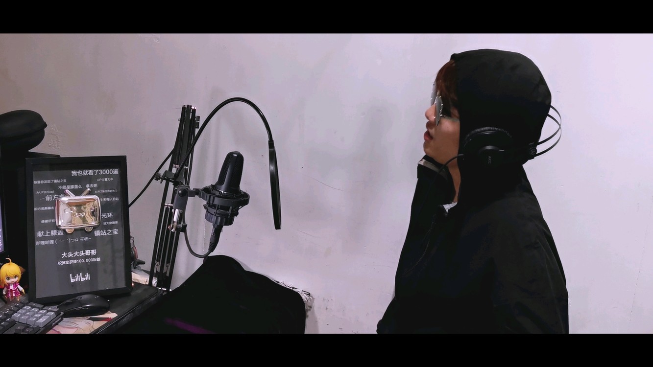  - 热爱15000℃的你？？