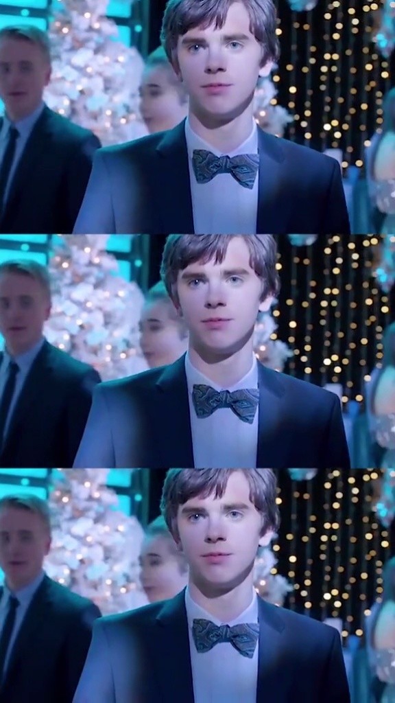 海默小时候太可爱了,当众表演鼻孔吹笛子,哈哈哈#弗莱迪海默#盛世美颜