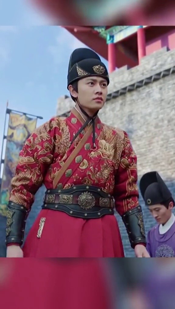 任嘉伦能有今天多亏之前遭遇的不好