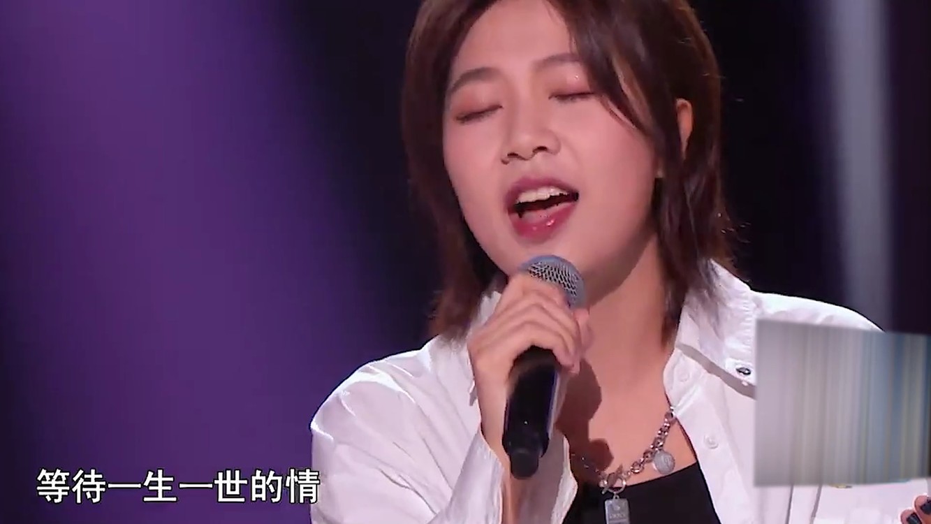  - 【中国好声音】陈文非的独特风格的歌喉引得那英战队盛赞