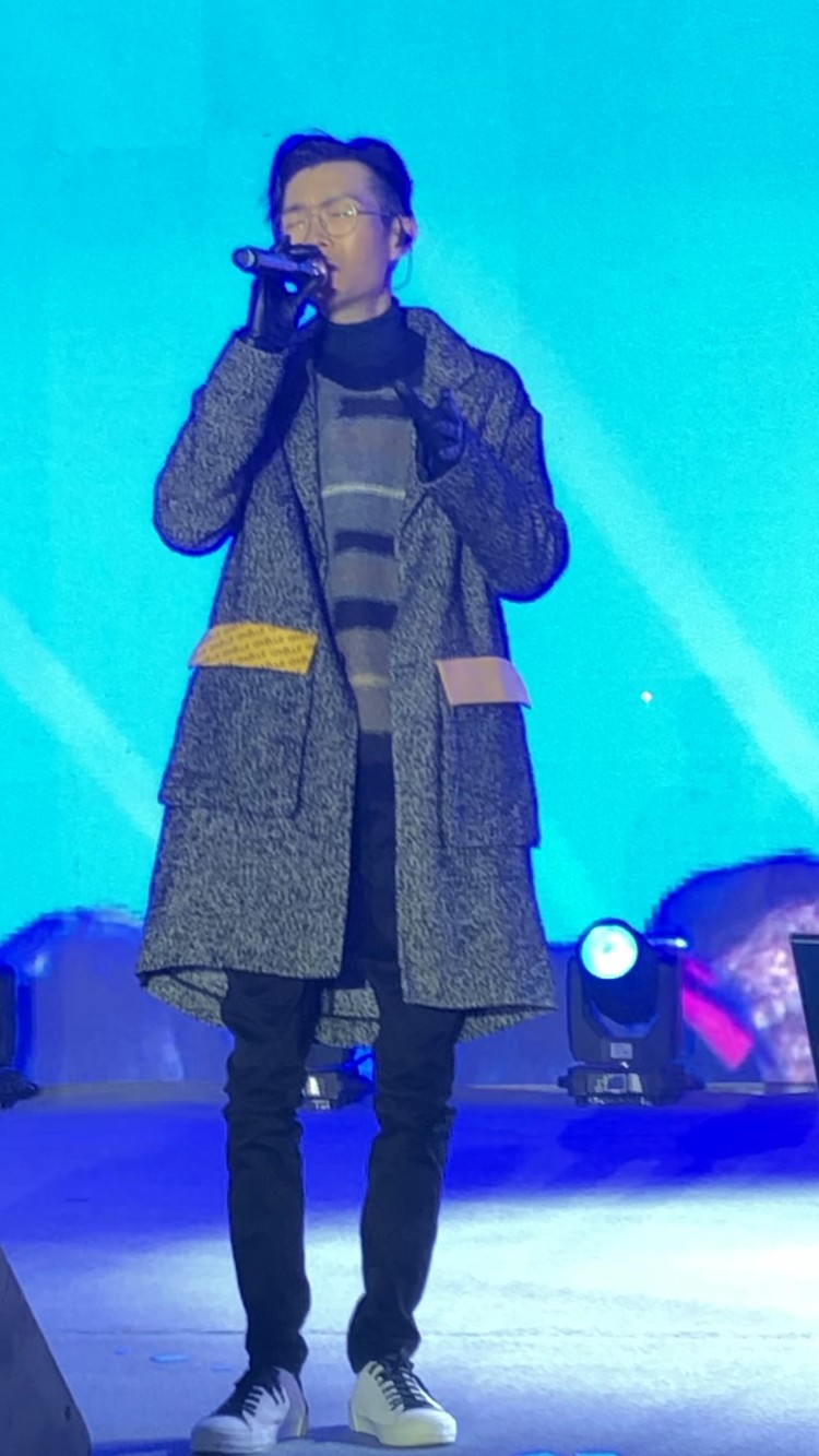 方大同春风吹live