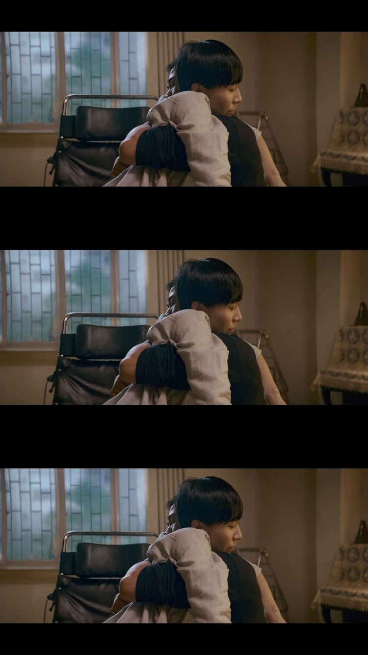  - 无名之辈、相拥