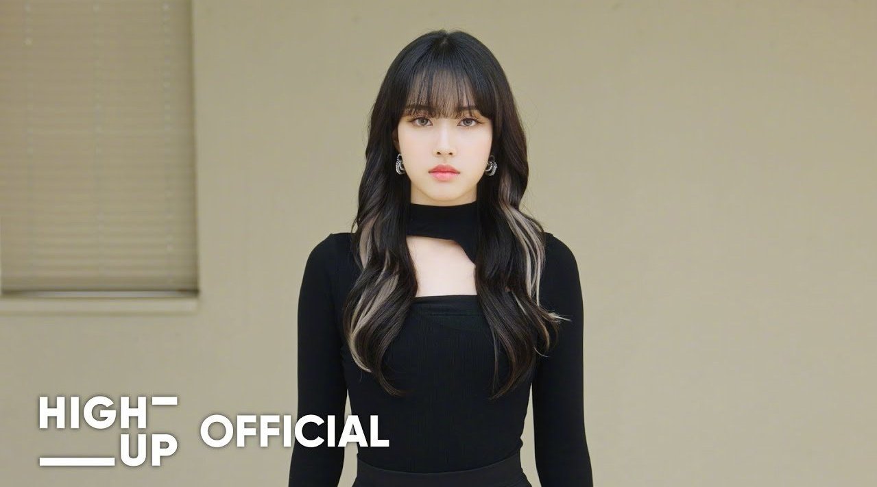  - STAYC Yoon cover 《Naughty（IRENE & SEULG）》舞蹈视频公开