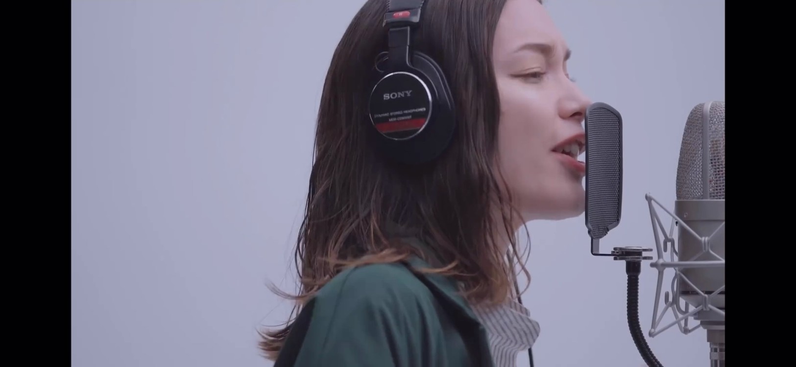  - 安田レイ「Brand New Day feat. H ZETTRIO」THE FIRST TAKE