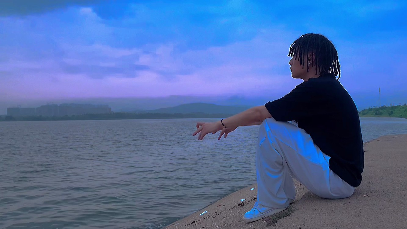 - 也许 明天 可以 MV