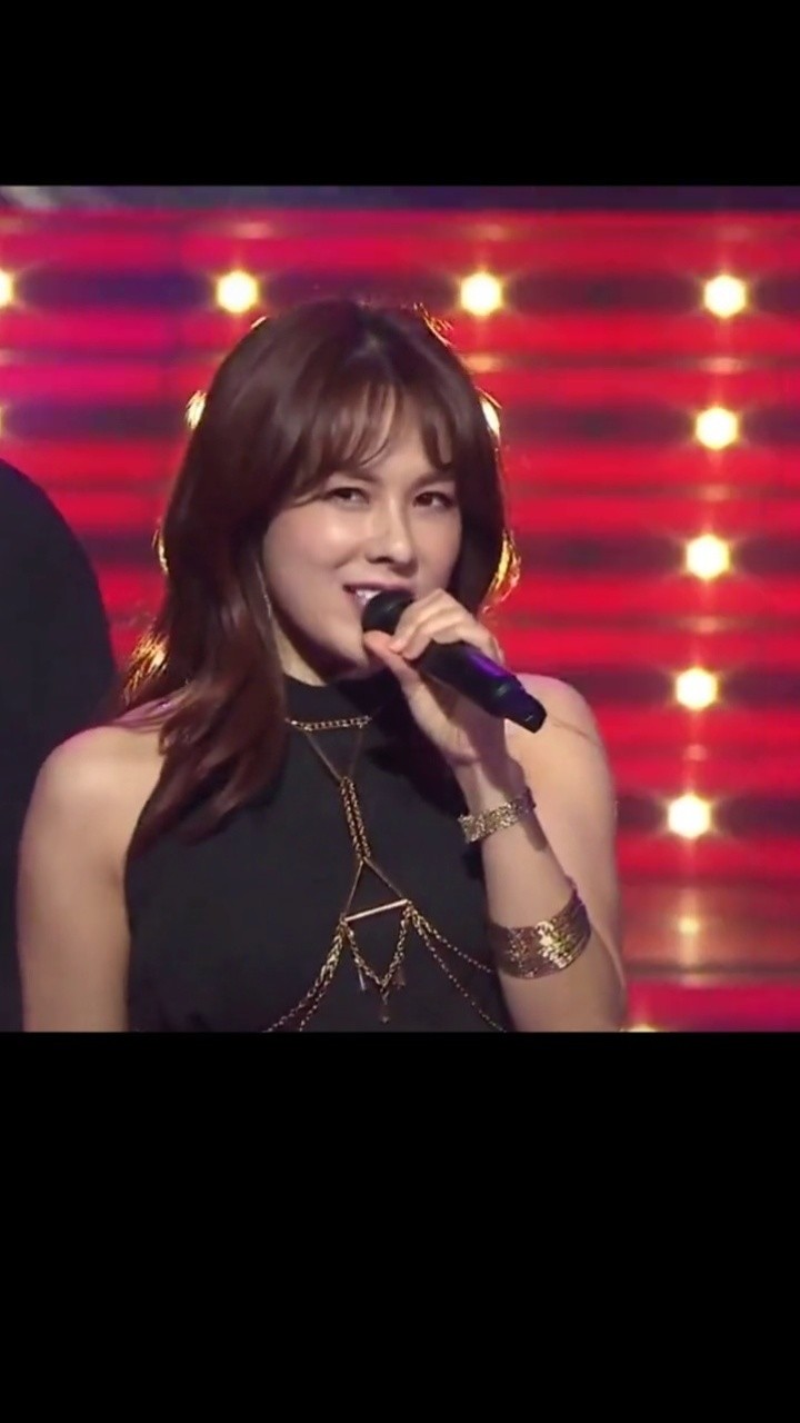 一直觉得暗恋是一件美好的事音乐90后蔡妍翻唱8090劲舞团韩语