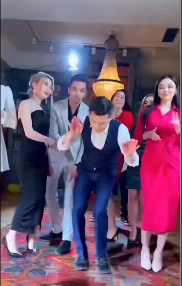  - 哈萨克流行音乐