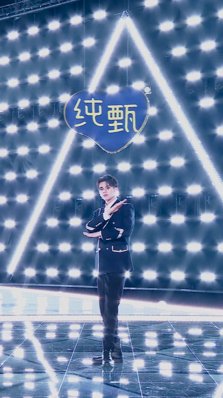 创4主题曲翻跳挑战